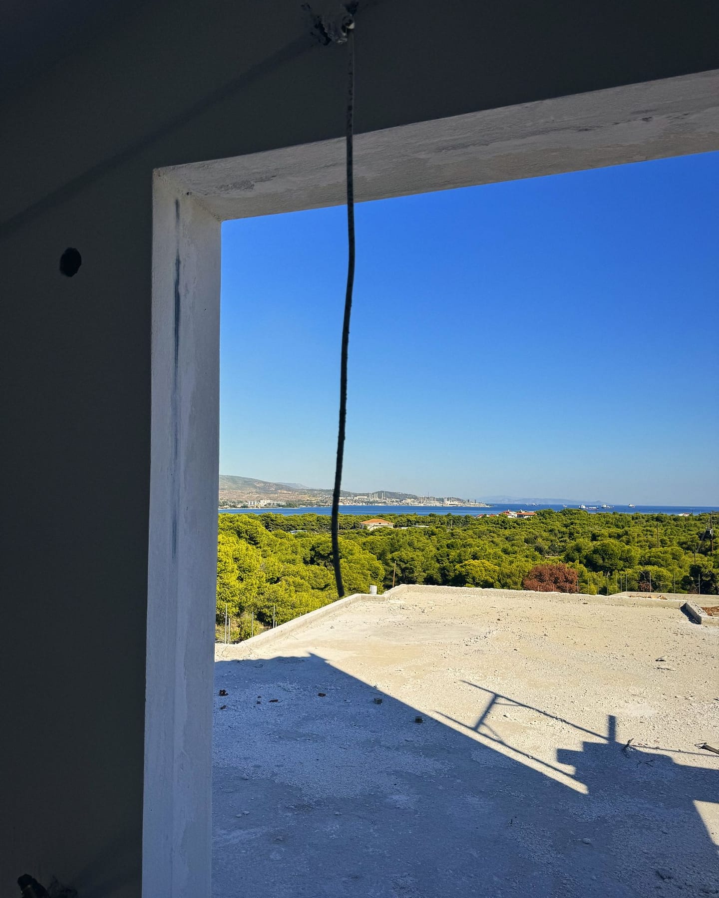 Θέα στον Σαρωνικό από κατοικία υπό κατασκευή στην Ισθμία Κορινθίας